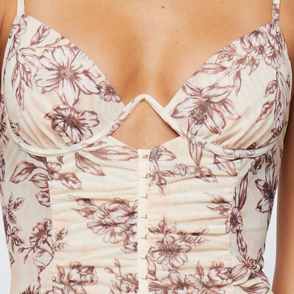 New BEC + BRIDGE     
Nova Mini Dress In Florence Floral - Picture 2 of 8